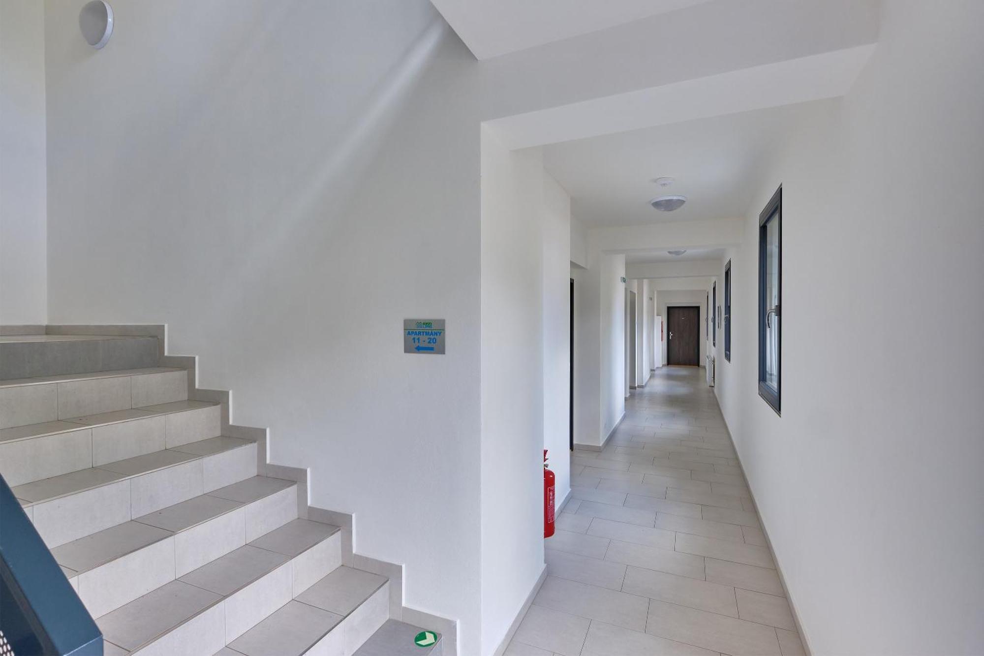Private Cozy And Quiet Apartment 리프노나드비타보브 외부 사진